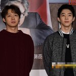 동생과함께 영화보러온 박유천