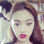 <b>상큼</b>발랄 에스팀 모델 백지원 패션