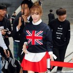 대박 상큼터지는 어제자 티파니