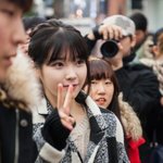 단발머리 반<b>묶음</b>하고  귀여운 아이유