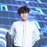 [EXO] 나 <b>걷기</b> 운동할거임 그래서 그런데