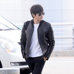 아이돌패션입고 출국중인 장동건
