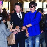 이민호의 공항패션 컬러풀한 니트로!