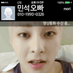 [시우민] 민석<b>오빠</b>와 영상<b>통화</b>