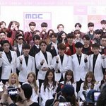 [exo] 옷도 <b>흰색</b>이라 존나 튄다