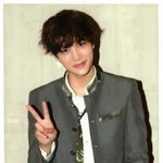 [EXO] 공허한 십자가 <b>종교</b>서적이야?