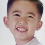 [EXO] <b>테이블</b> 위로 잔뜩 흩어버린 어지럽게 쏟아버린