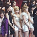 [강민경] 소녀시대 바르는 강민경 <b>레전</b>짤