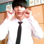 [EXO] <b>와이</b>셔츠에 넥타이 깔끔하게입은 남학생