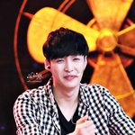 [레이] 장이씽 넌 베트맨도 못해? (<b>Feat</b>.슈밍따거)