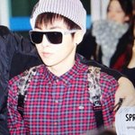 [EXO] 민석이 공항<b>가드</b> ㅋㅋ