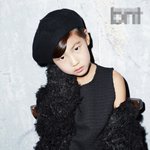 <b>아역</b>배우 뺨치는 송지아 화보