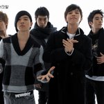 <b>신의</b> 한 수였던 아이돌의 활동