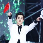 [EXO] <b>이번</b><b>년</b>도에두 화장 짙게하구와서