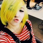 <b>노란색</b>으로 염색한 미쓰에이 민