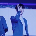 [도경수] 할로윈드립)디오의단추는어디로