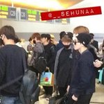 [수호] 막<b>냉이</b> 준면이형아 등에 스티커 붙이고 모른척ㅋㅋㅋㅋ