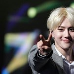 [EXO] 지금 타싸에서 우리 인슾이랑 <b>연합</b>한다는거