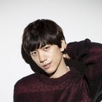 [패션] 성준 훈훈한 니트패션