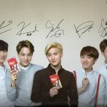 [EXO] <b>엑쏘</b> 빼ㅃㅐ로포스터 