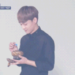 [EXO] <b>파란</b>꽃 맛없엉