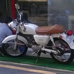 혹시 이거 <b>기종</b>이 뭔지 아시는 분???