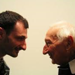 매<b>부리</b>코, 잘못 성형하면 이렇게?