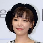 <b>매혹적</b>인 걸그룹 스모키 아이