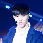 [레이] 눈빛이 너무 설레고 <b>따듯</b>하고 ㅠㅠ