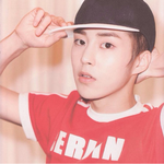 [EXO] 민석이 이사진 처음<b>본다</b>