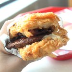 <b>kfc</b> 신제품 징거더블다운킹 홀릭