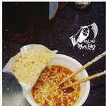 [널스토리] <b>페북</b>에서 난리난 컵라면 먹는방법.jpg