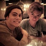 [뉴트] <b>내색</b>조차 안하려고 정말 애쓰는데 결국 아무리 숨겨봐도 나는...