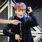 [EXO] <b>앞집</b>마트 아저씨아줌마랑 친한데