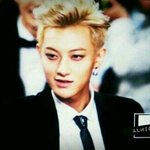 [EXO] 작년에우리애들 멜뮤레드카펫에서