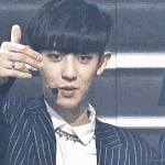 [찬열의여신] 눈을 뗄 수 없어 시선이 <b>자연</b>스레 