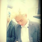 [EXO] 여자친구핸드폰 구경하다 <b>딴남자</b>랑대화한거봄