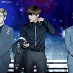 [EXO] 방금 배경 바꾸고 옴