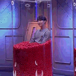 [EXO] 길 한<b>복판</b>에 이게 있다면?
