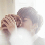 [EXO] 거짓말을할때마다뽀뽀로혼내주겠다는<b>종인</b>이