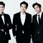 [EXO] 이거뭔가조카학예회보러온<b>삼촌들</b>같아