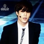 [카이] 추가)141117 <b>수트</b>입고 마마라니...