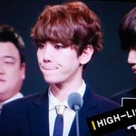[EXO] 이짤 백현<b>포커</b>슨데...