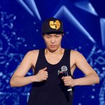 [레이] <b>본새</b>나게 모자쓰고 리허설 할께효~