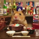 미니어처 세계에 빠진 <b>햄스터</b>