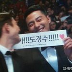 [EXO] 후.....<b>용기</b>내서 고깃집알바 다시 도전한다