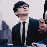 [EXO] 잠깐 <b>선택</b> 올리기 있다고요?