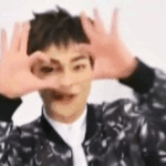 [시우민] 웅녀들투표하자ㅠㅠ