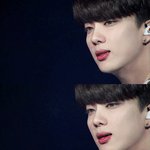 [EXO] 얘 임ㅅl완 닮지 않음?