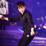 [시우민] 우리 민석이 시구 자세  ^^